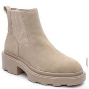 Sanctuary Take On Boot Cappuccino NWT Size 7.5